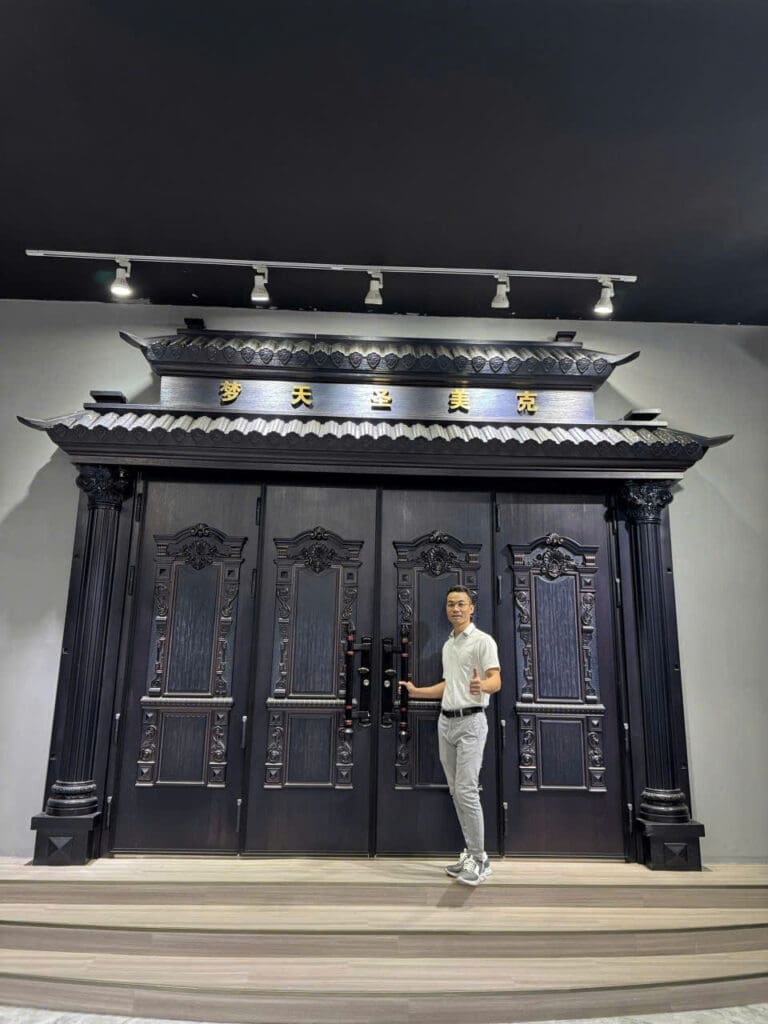 CỬA THÉP HỢP KIM TITAN TÂY ĐÔ LÀ ĐƠN VỊ UY TÍN